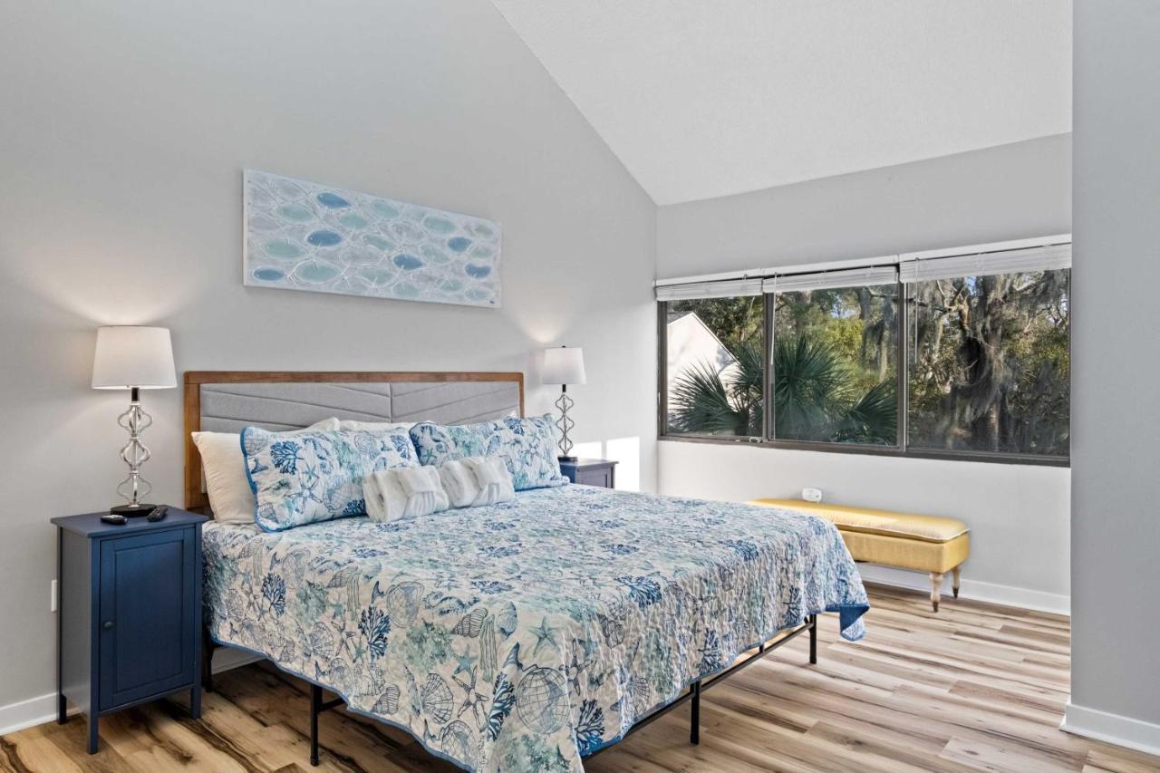 Coastal Oasis With Pool - Walk To Coligny Beach Park Hilton Head Island Dış mekan fotoğraf